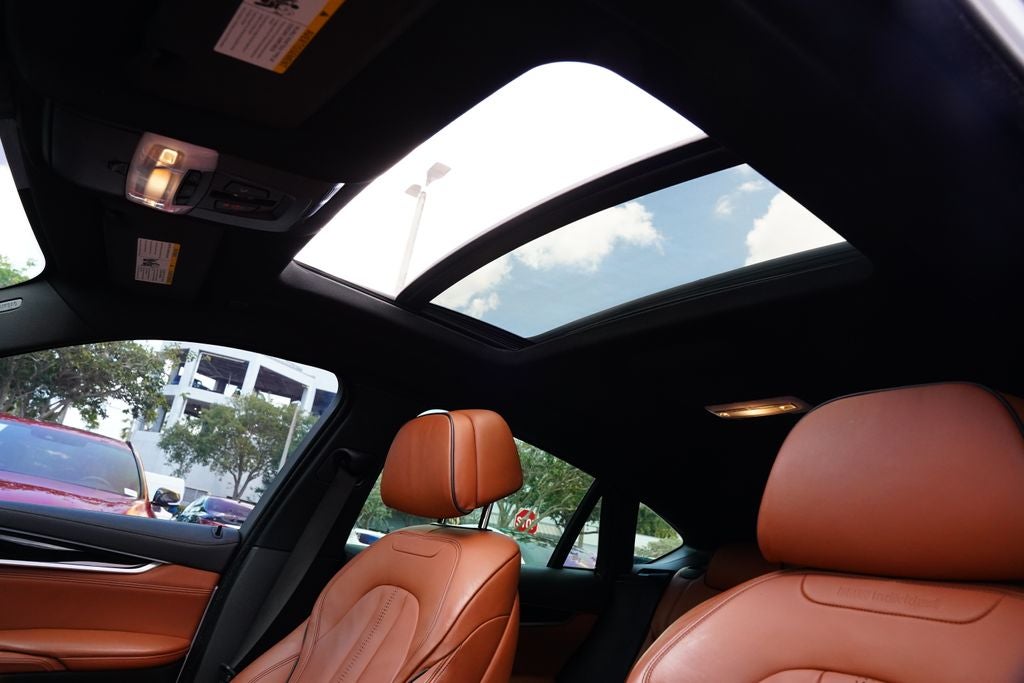 2018 BMW X6 — detail view
