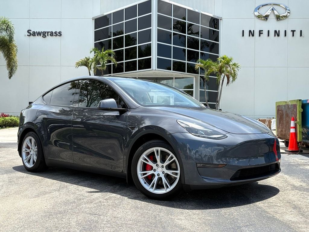 2022 Tesla Model Y Performance in Other — front three-quarter view