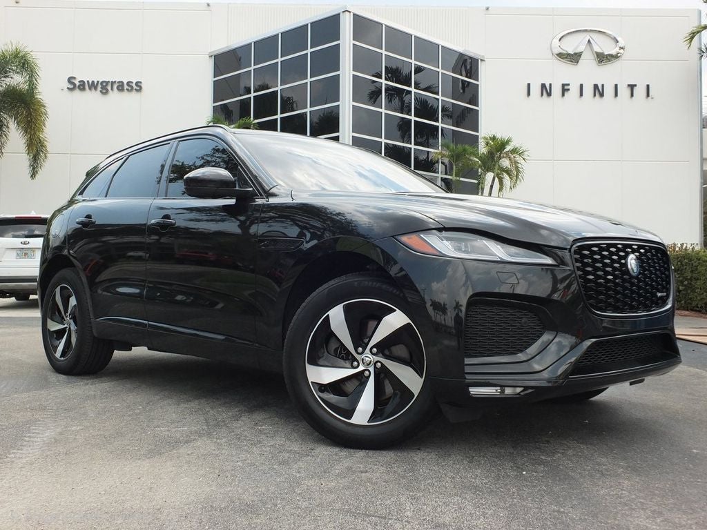 2025 Jaguar F-PACE P250 R-Dynamic S in Santorini Black — front three-quarter view