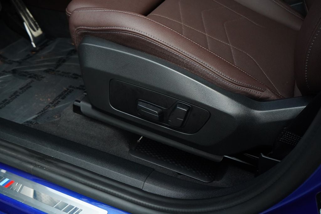 2023 BMW X1 — detail view