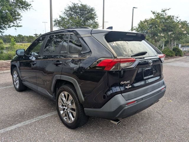 2020 Toyota RAV4 — detail view