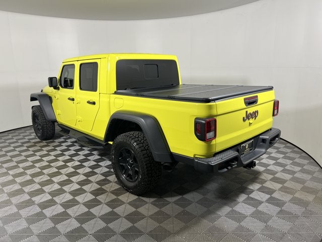 2023 Jeep Gladiator — side profile view
