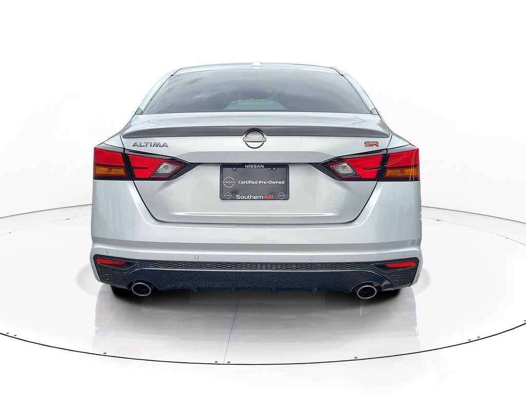 2024 Nissan Altima — detail view