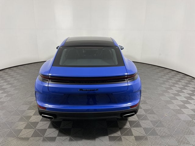 2025 Porsche Panamera — detail view